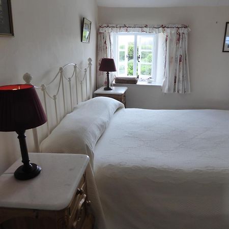 Lower Tresmorn Farmhouse Crackington Haven Luaran gambar